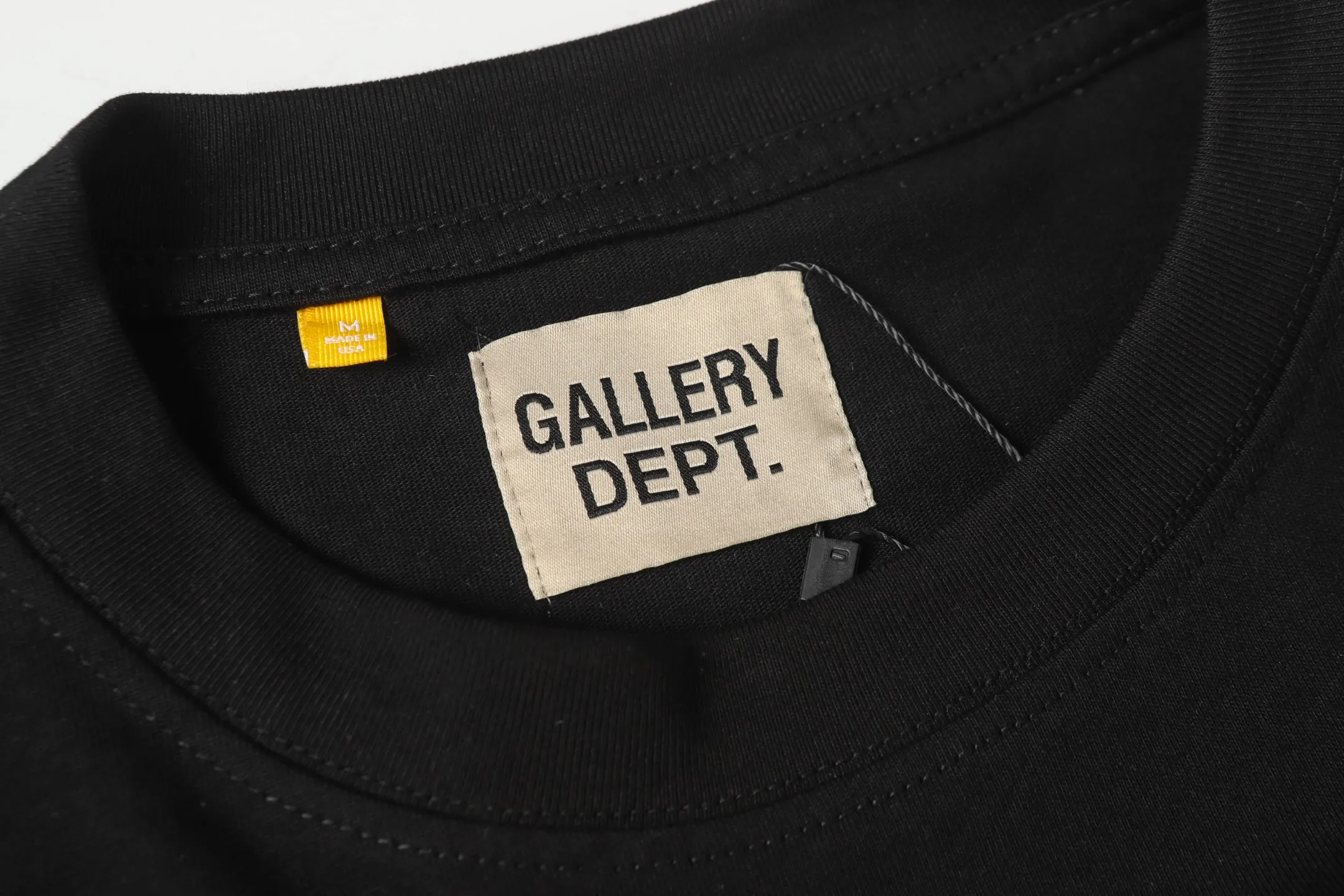 GALLERY.DEPT Summer new short-sleeved model number: D3315P110 Color: black apricot Size: S M L XL
